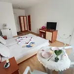 за гости ники 4* Nessebar