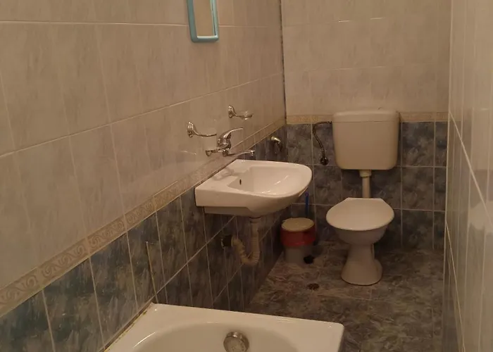 за гости ники