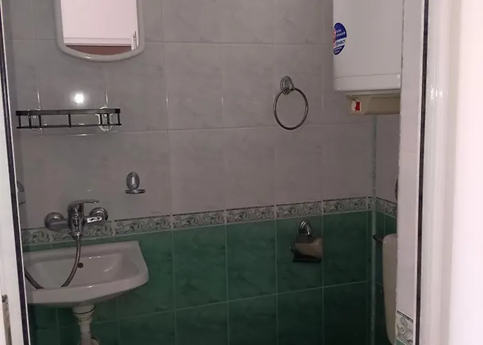 за гости ники 4* Νεσέμπαρ