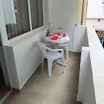 за гости ники Несебър