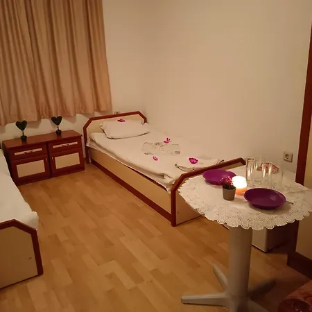 Guest house за гости ники Nesebar