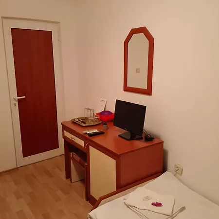 Guest house за гости ники *