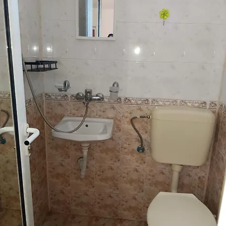 за гости ники Guest house Nesebar