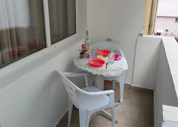 за гости ники