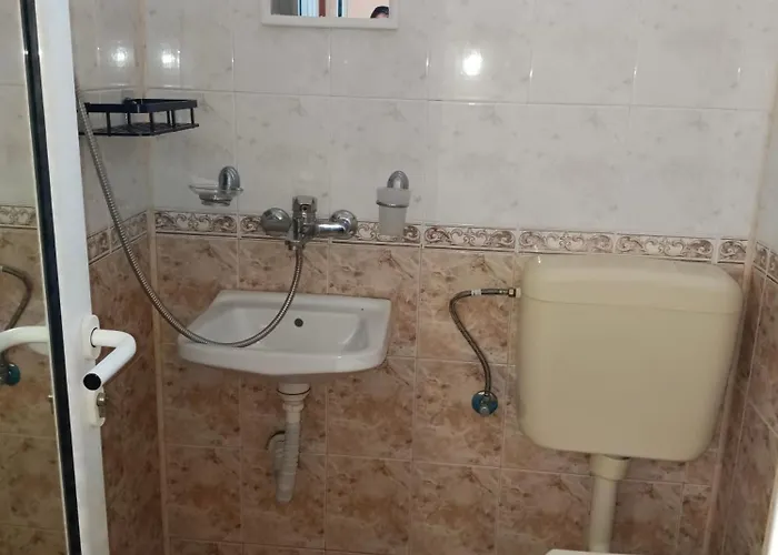 за гости ники Guest house Nesebar